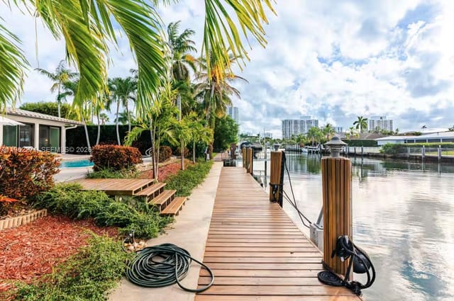 636 Hibiscus Drive, Hallandale Beach, FL 33009