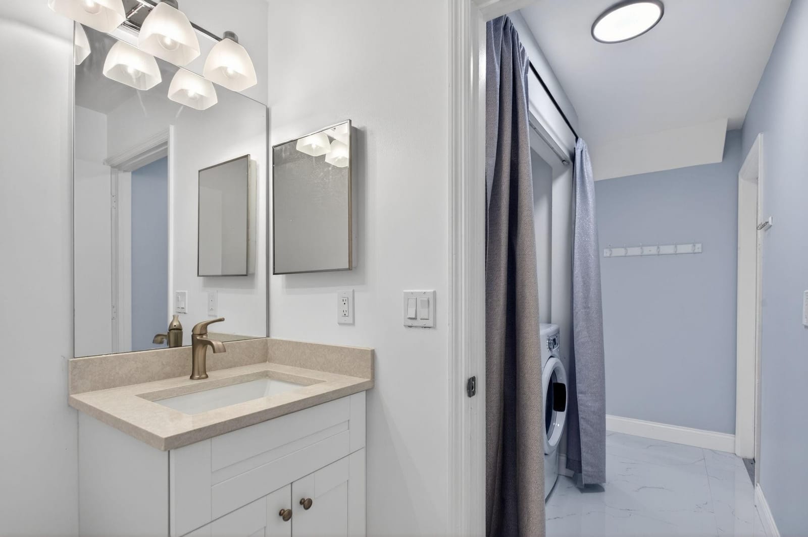 3385 Seabreeze Lane — photo 12