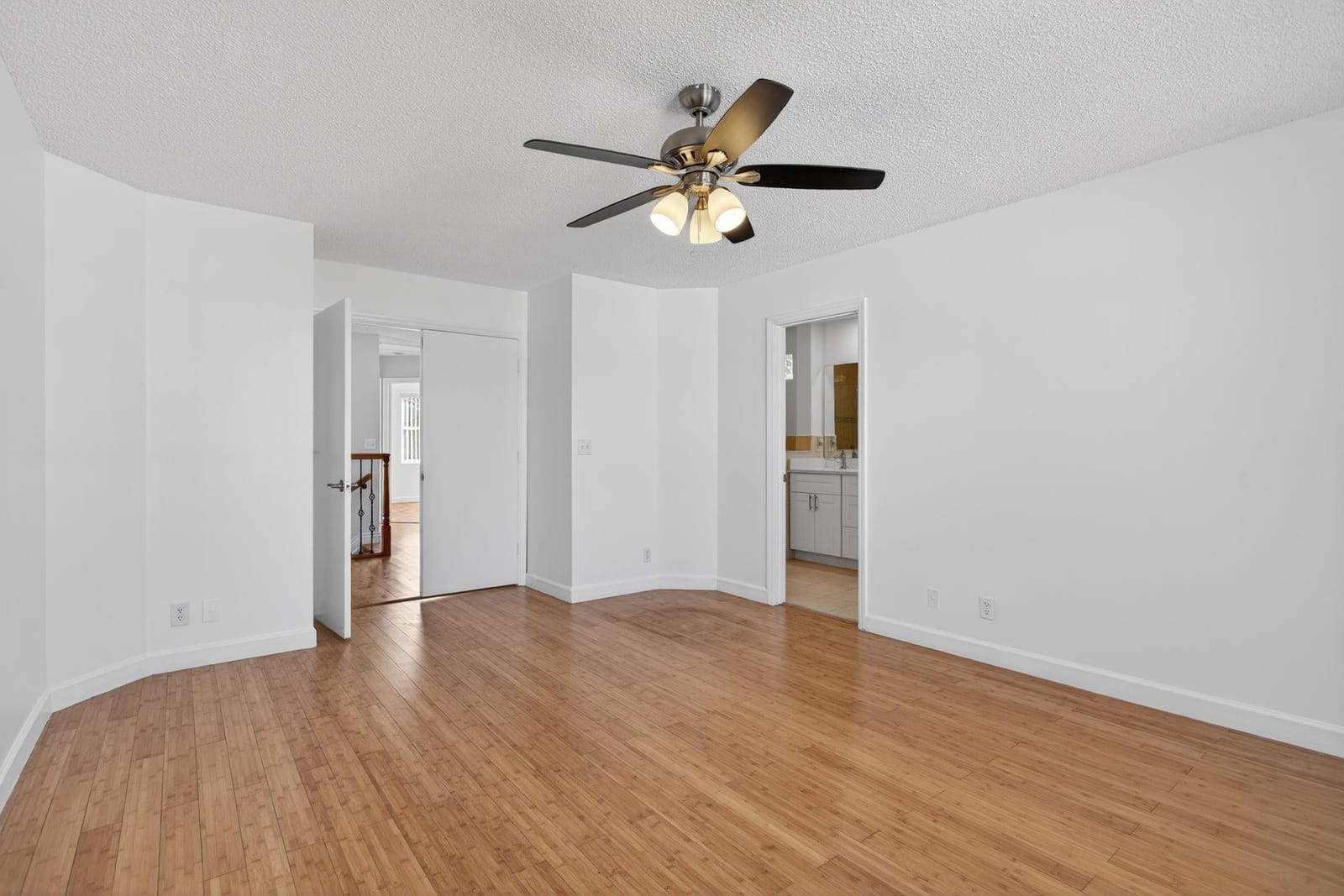 3385 Seabreeze Lane, Margate, FL 33063 photo 17