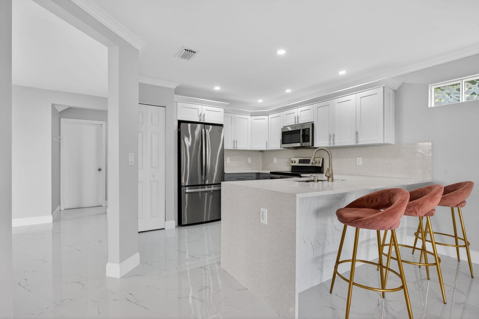 3385 Seabreeze Lane — photo 6