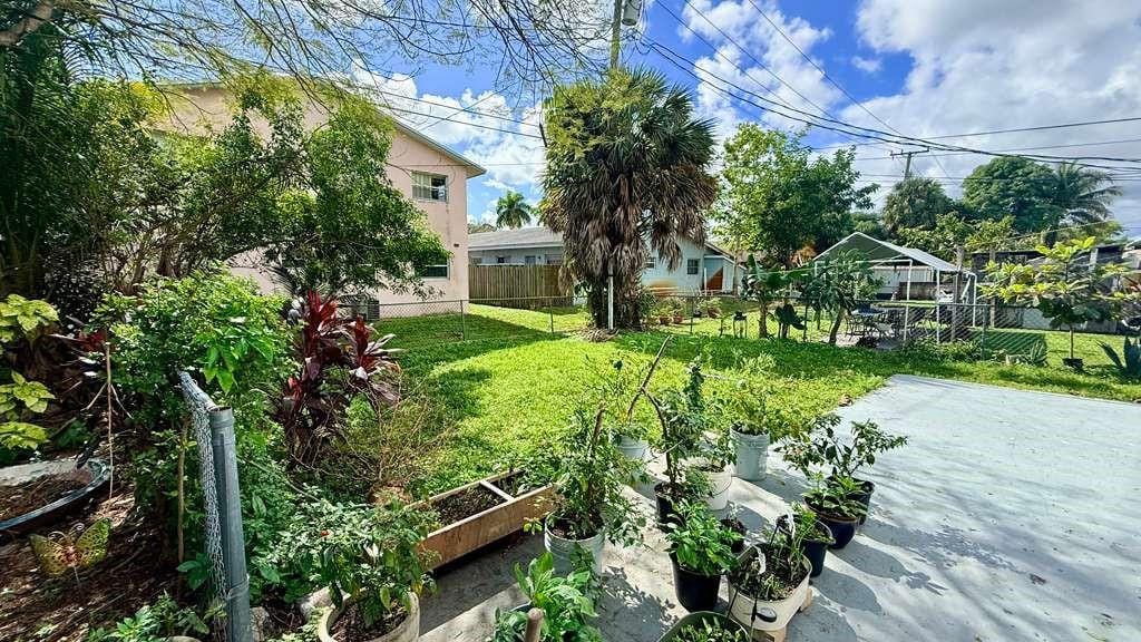280 NE 40th Court, Oakland Park, FL 33334 photo 26