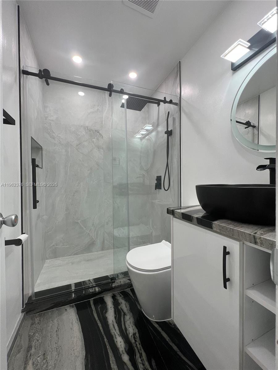 6012 NW 172nd Terr Circle, Hialeah, FL 33015 photo 3