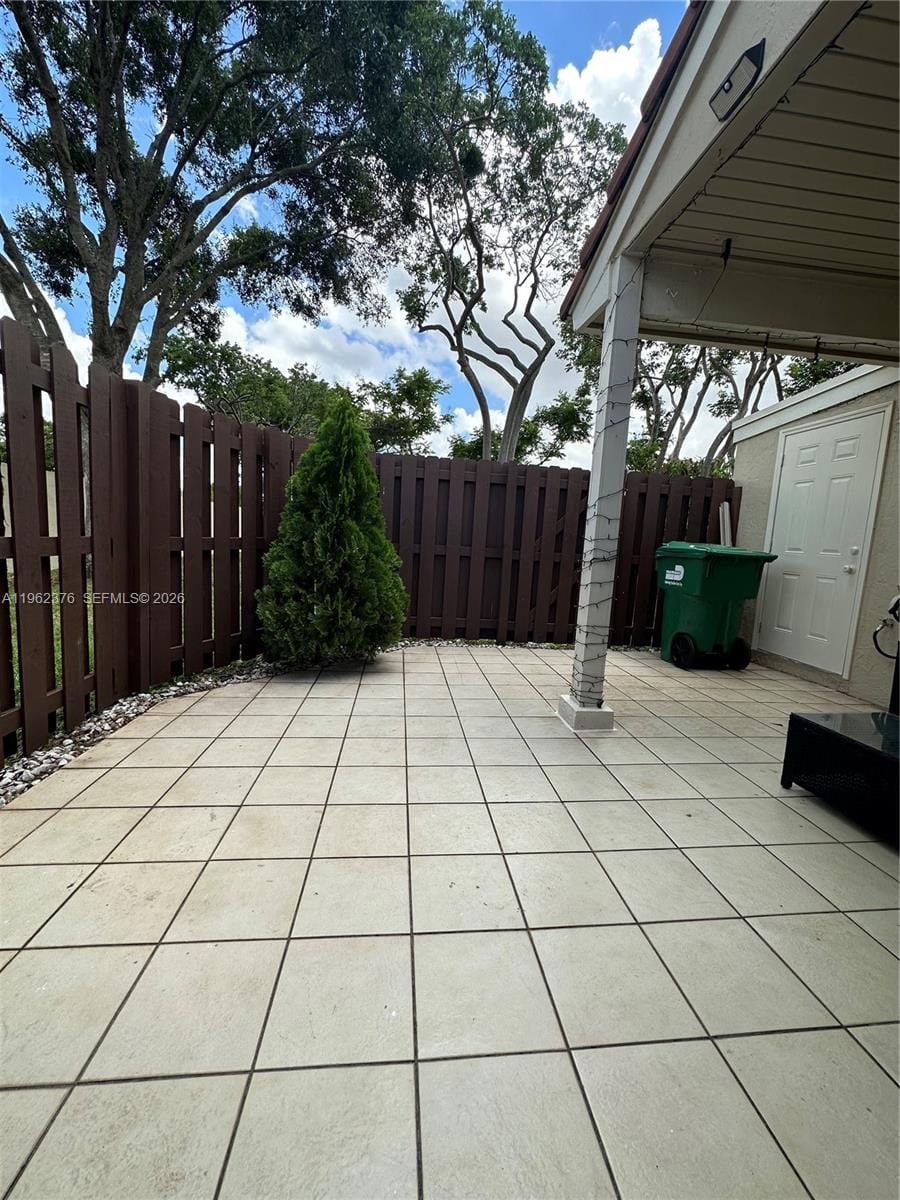 6012 NW 172nd Terr Circle, Hialeah, FL 33015 photo 7