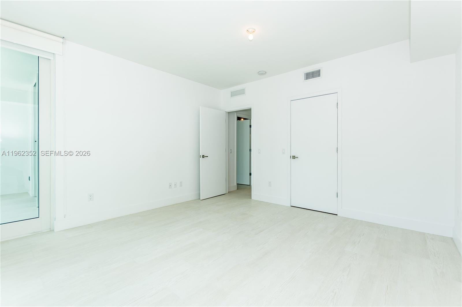 1080 Brickell Avenue 1706 — photo 12