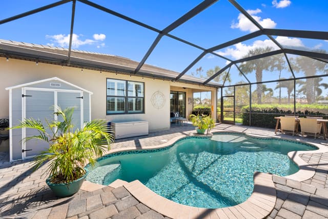 255 SE Courances Drive, sold in Veranda Gardens, Port St Lucie, FL