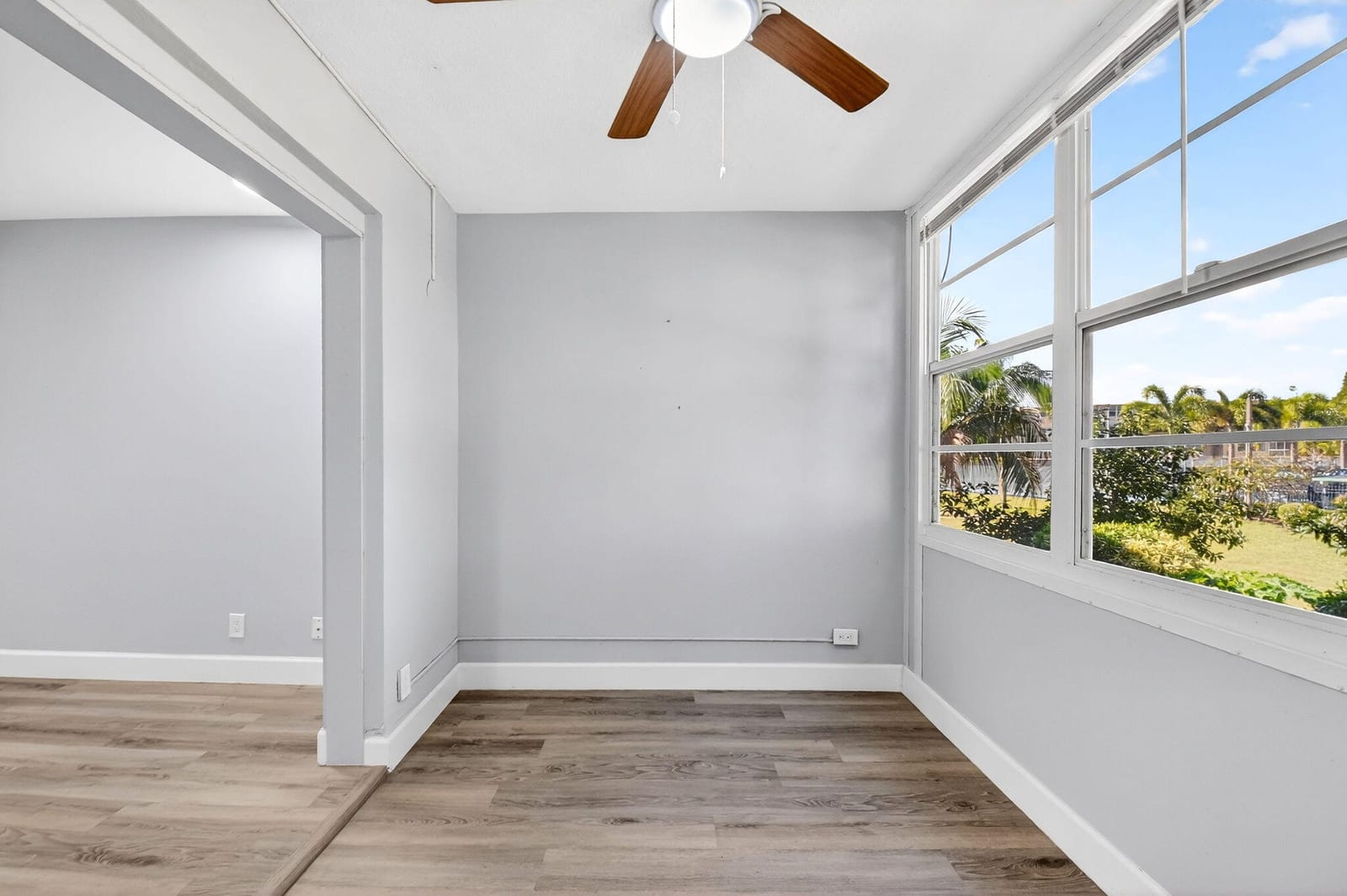 2515 NE 2nd Court 204 — photo 10