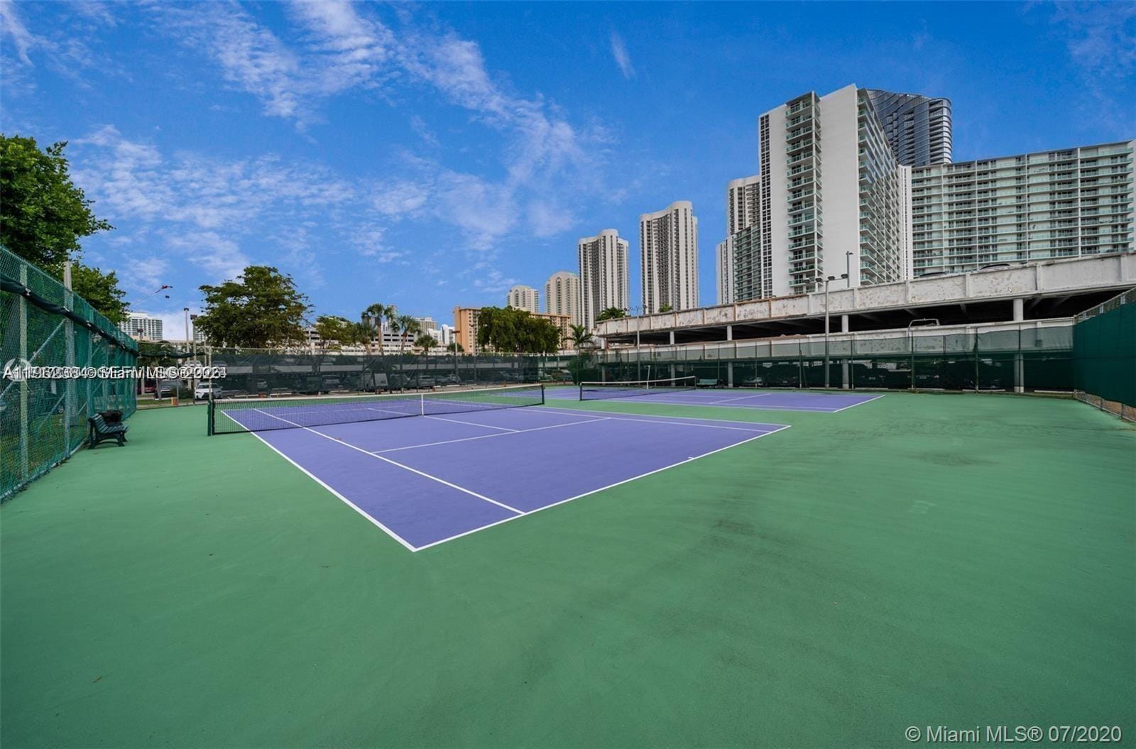 300 Bayview Drive 707, Sunny Isles Beach, FL 33160 photo 3