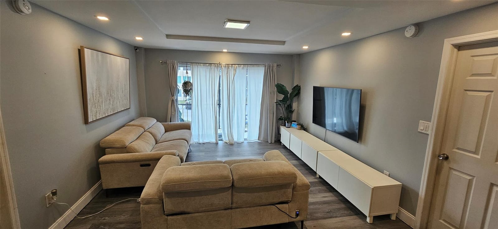 4156 Inverrary Drive 204 — photo 9