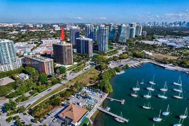 2901 S Bayshore Drive 17D, sold in Yacht Harbour Condo, Coconut Grove, FL