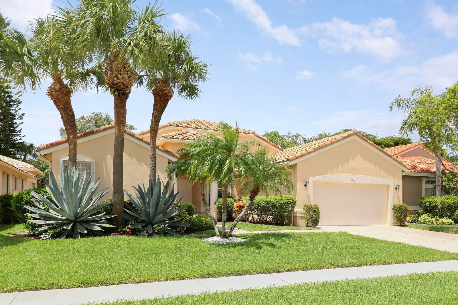 6565 Garde Road, Boynton Beach, FL 33472