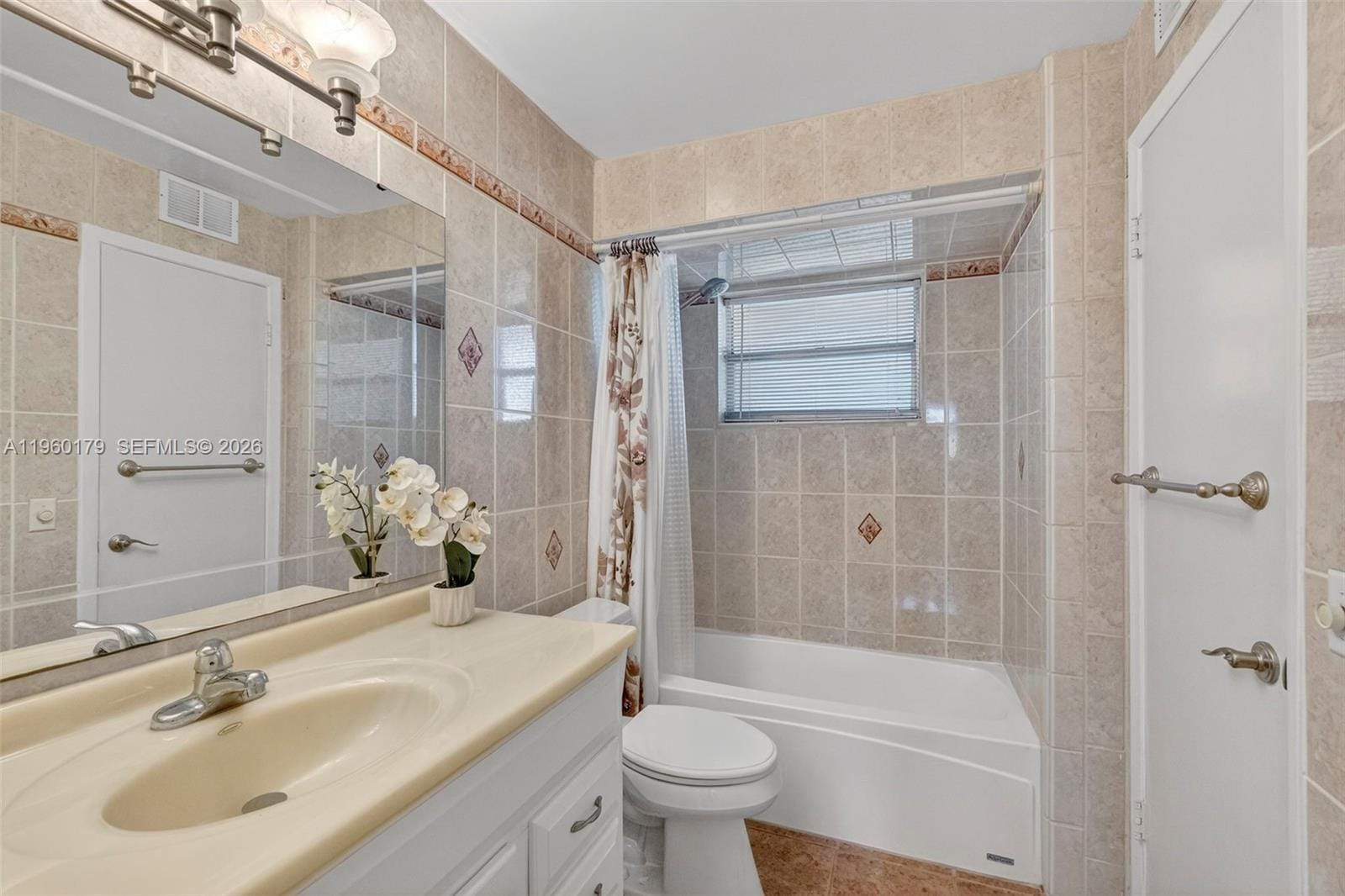 2900 NW 47th Terrace 405B, Lauderdale Lakes, FL 33313 photo 17