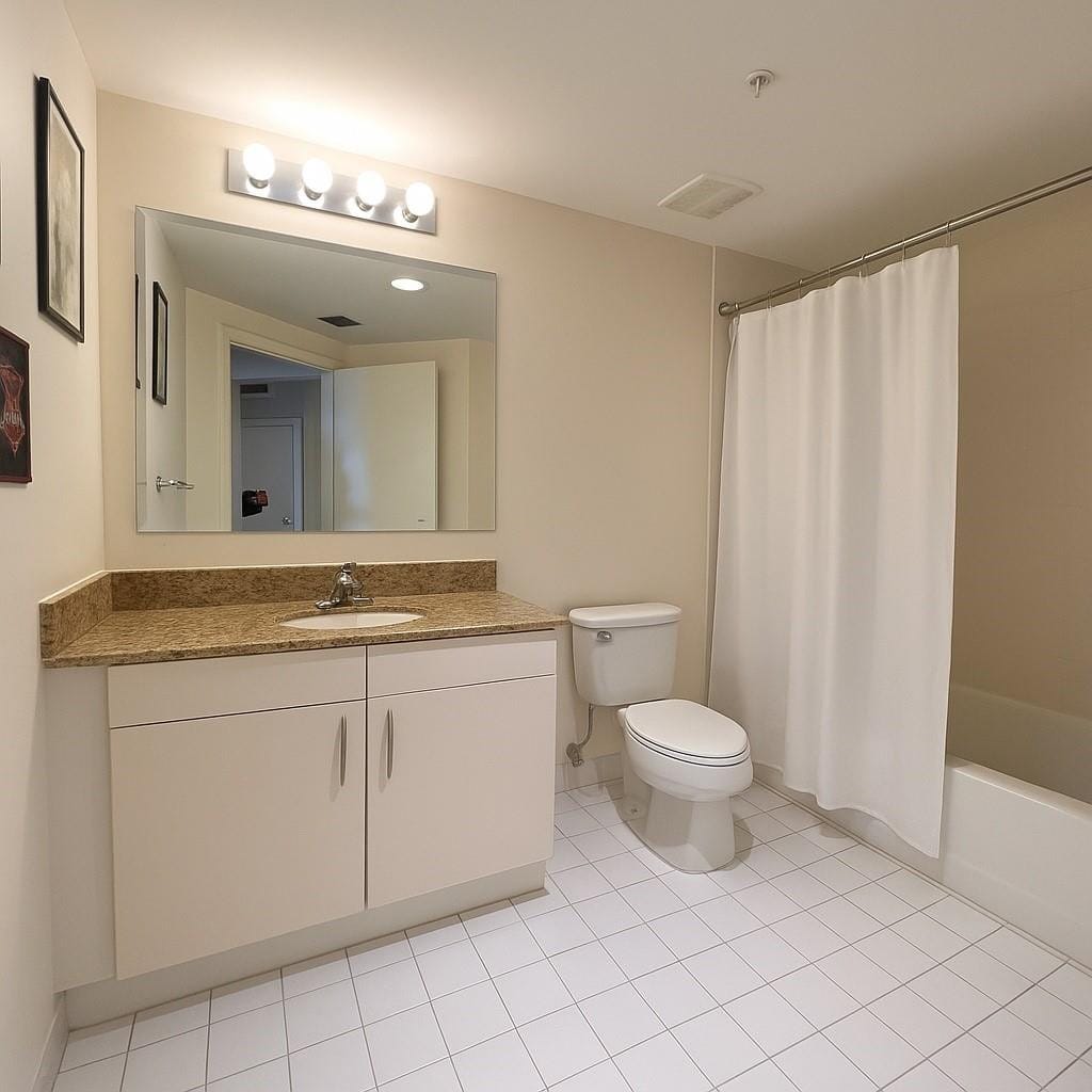 7280 SW 90th Street 304 — photo 5