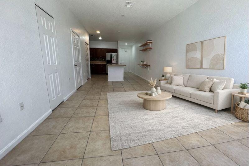 6333 Landings Way 6333 — photo 3