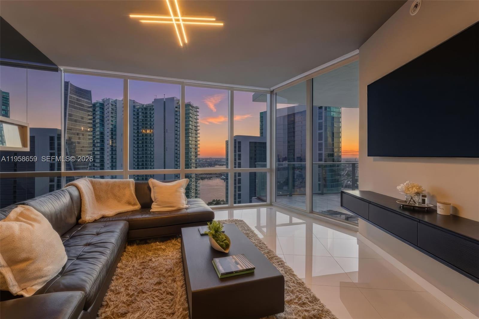 851 NE 1st Avenue 4303, Miami, FL 33132, Miami
