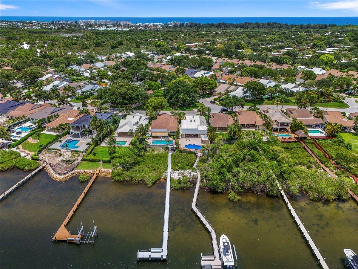 352 River Edge Road, Jupiter, FL 33477, Jupiter