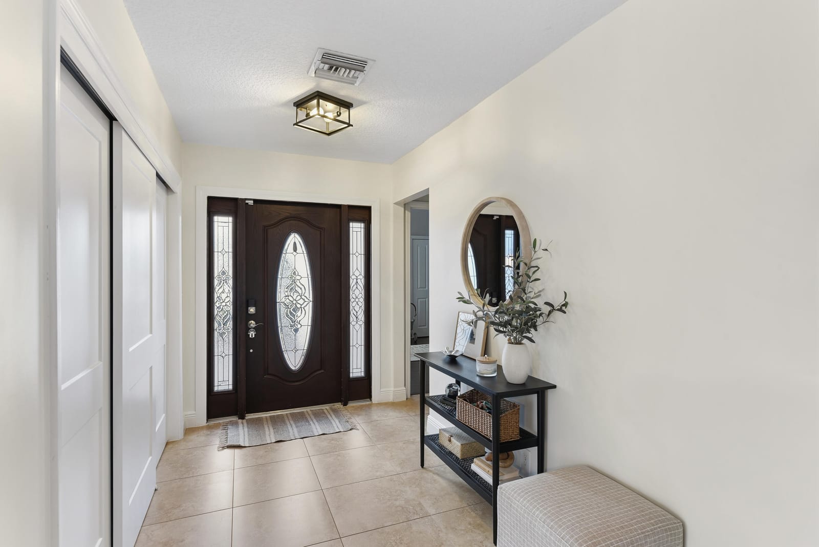 7646 Solimar Circle — photo 4