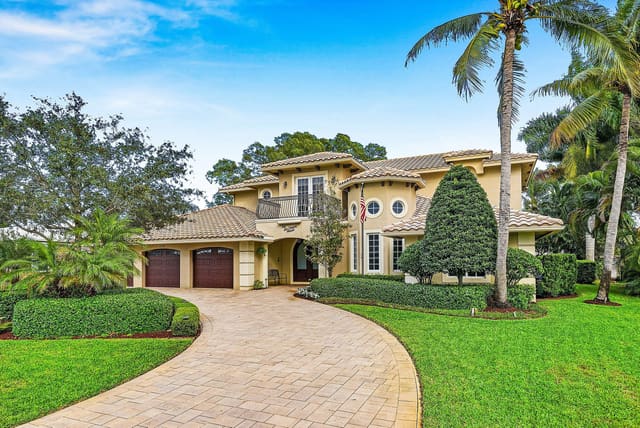 228 Orange Tree Drive, Atlantis, FL 33462