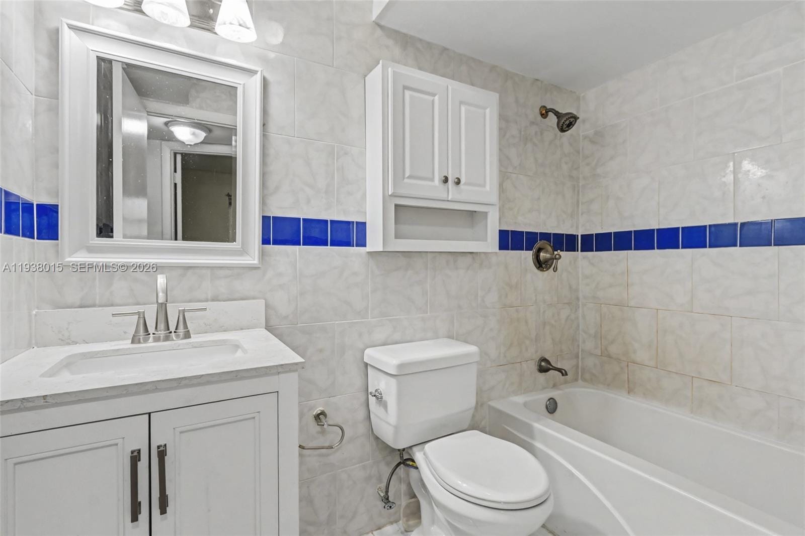 2831 Sunrise Lakes Drive E 204 — photo 5