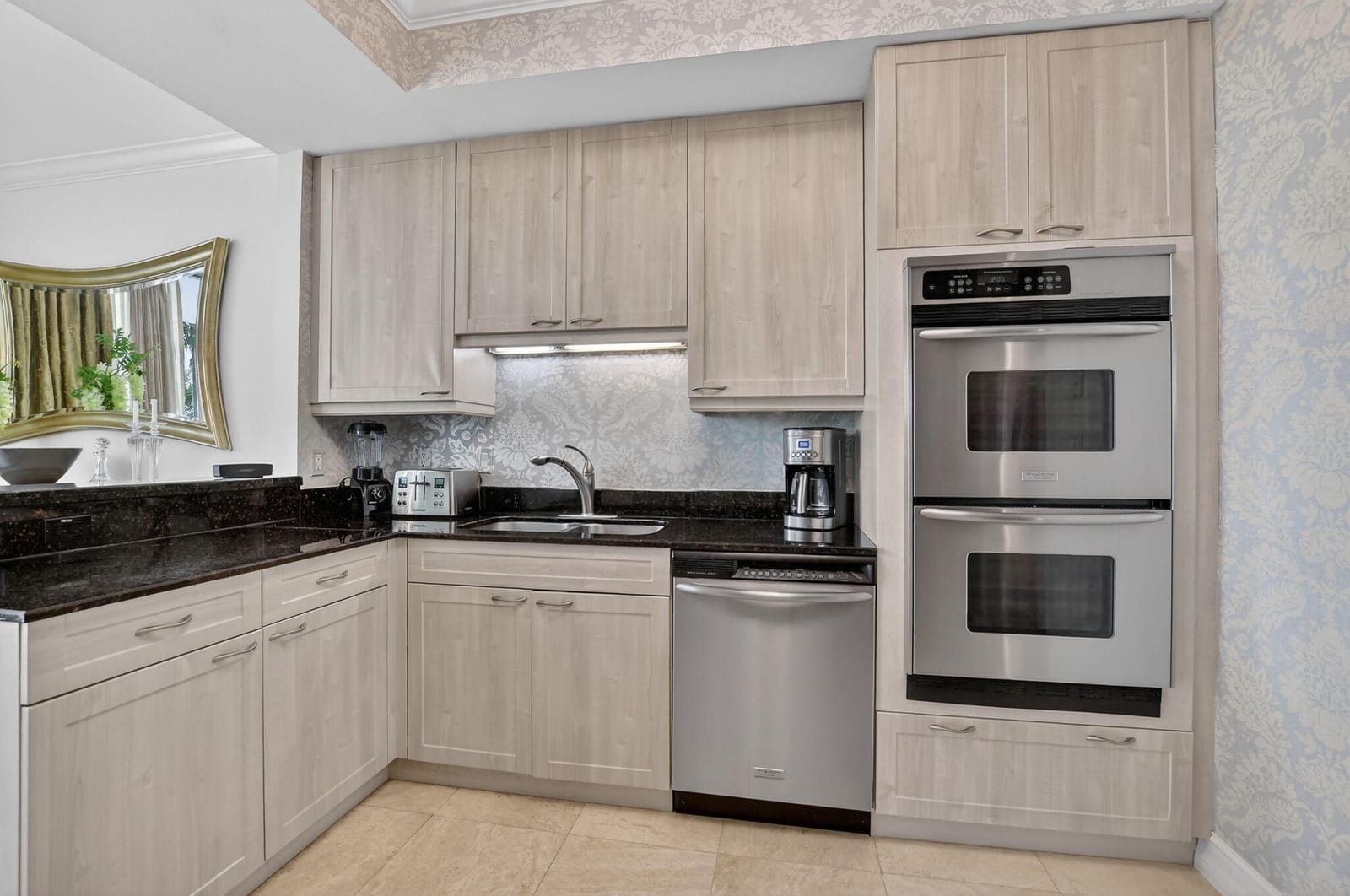 550 SE Mizner Boulevard B307, Boca Raton, FL 33432 photo 15