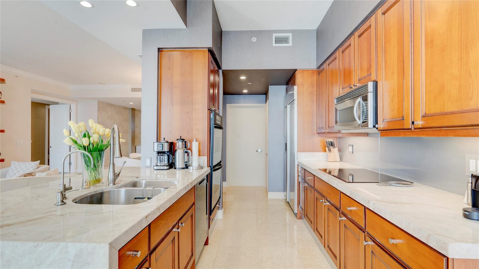 4240 Galt Ocean Drive 2303 — photo 9