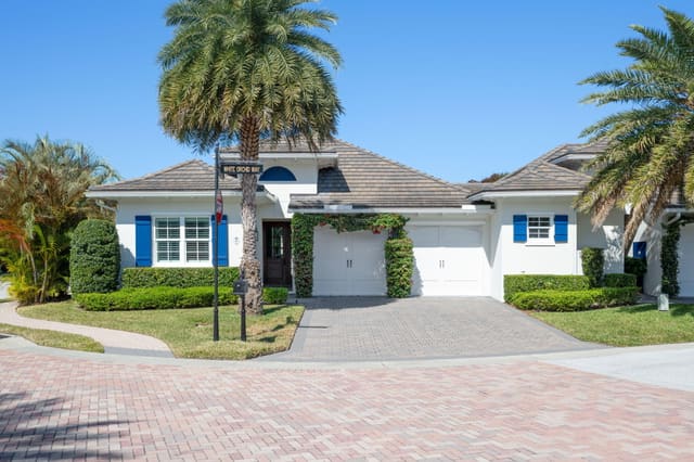 40 White Orchid Way, sold in Palm Island Plantation Prd - Plat 1, Indian River Shores, FL