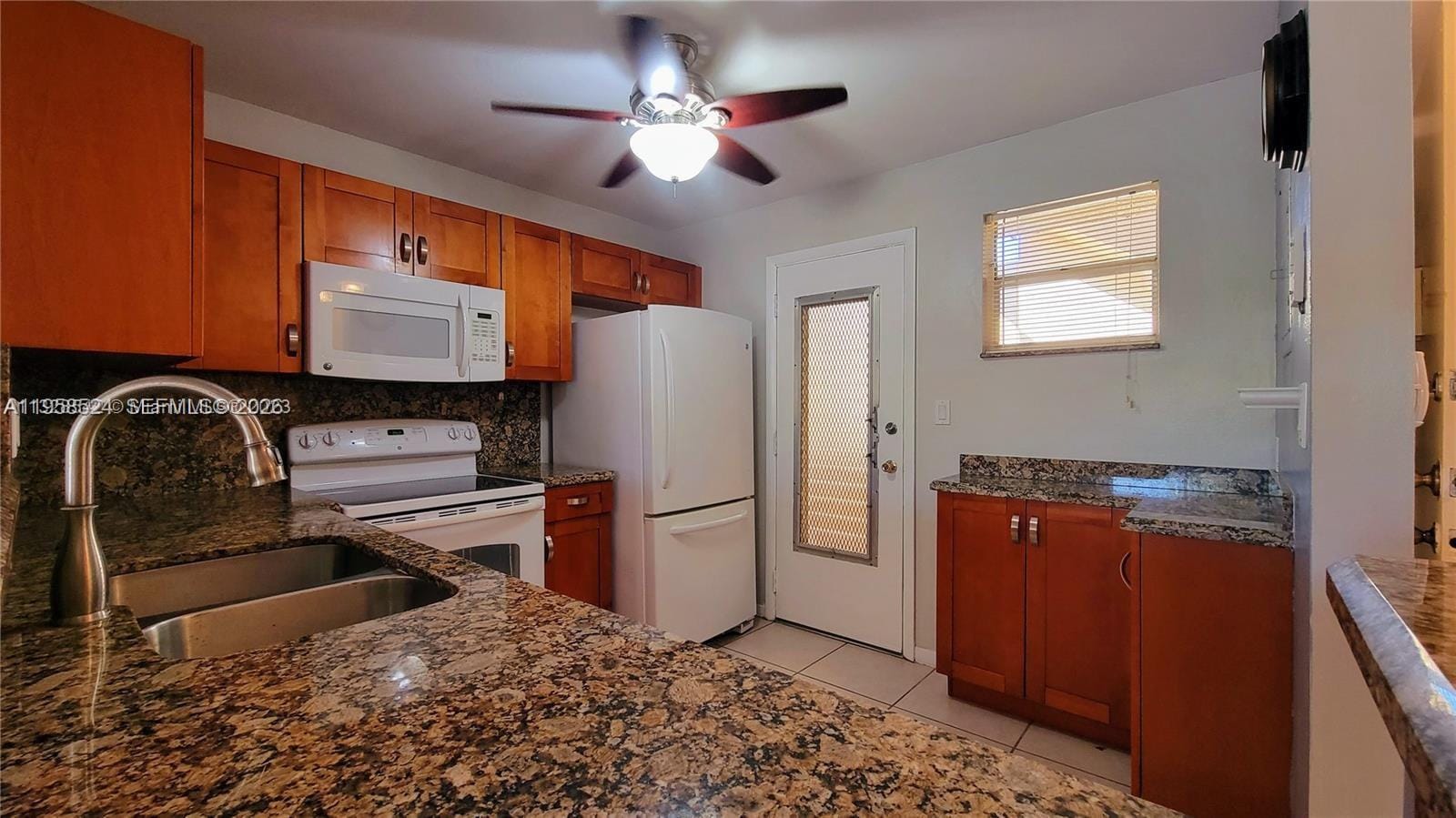 406 NW 68th Avenue 304 — photo 3