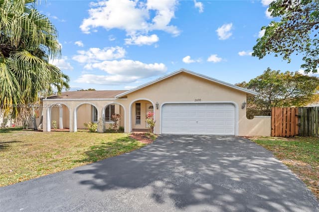 2605 NW 98th Lane, sold in Greenwood, Coral Springs, FL