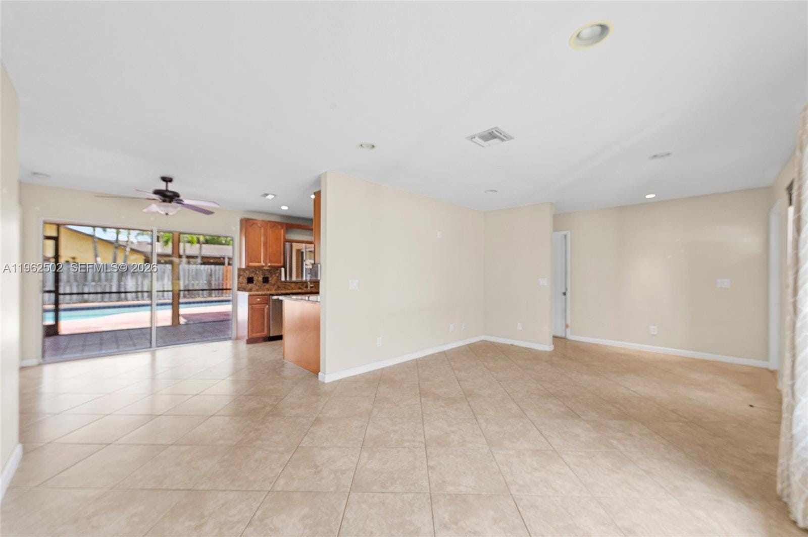 2605 NW 98th Lane, Coral Springs, FL 33065 photo 3