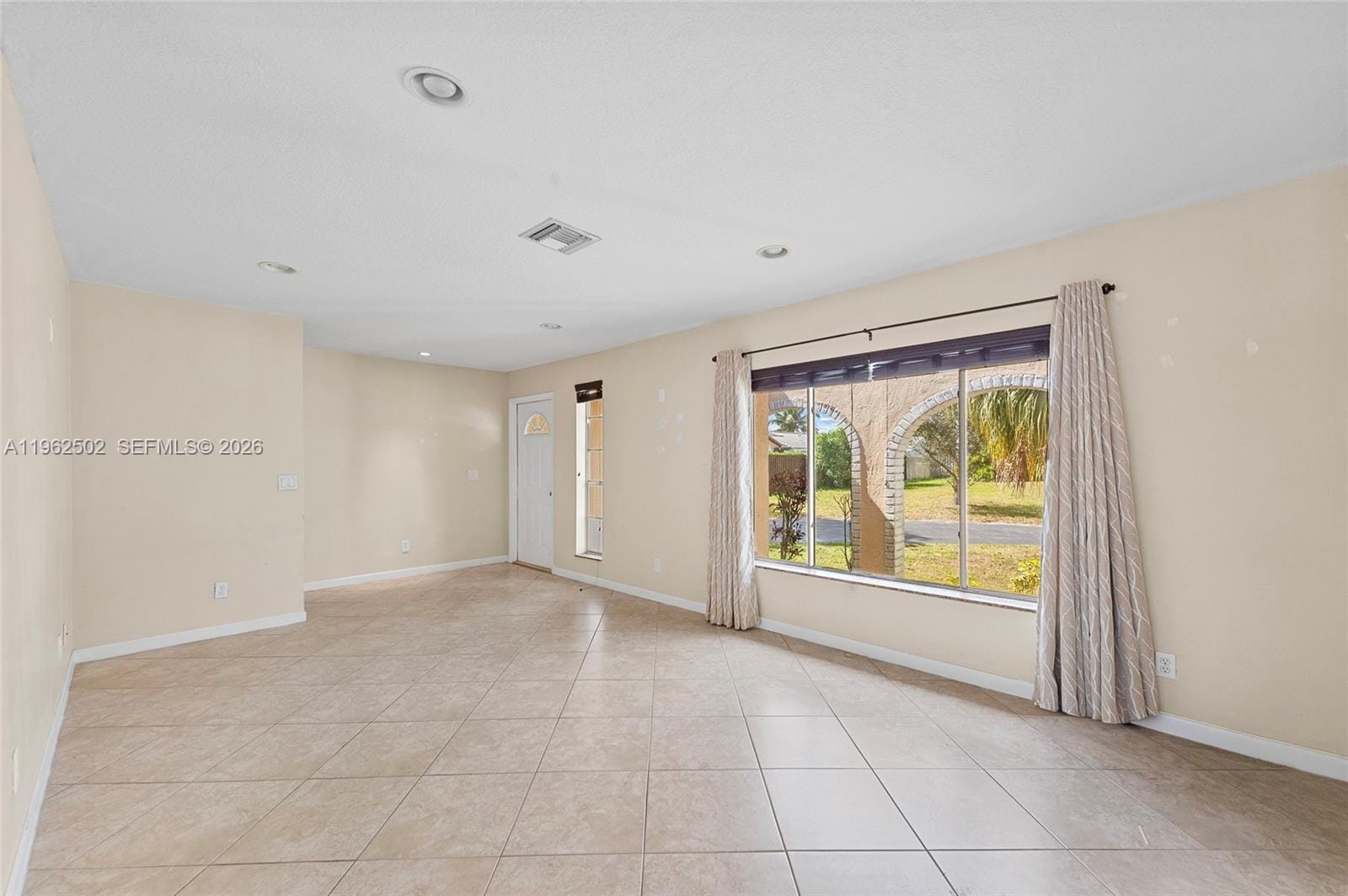 2605 NW 98th Lane, Coral Springs, FL 33065 photo 4