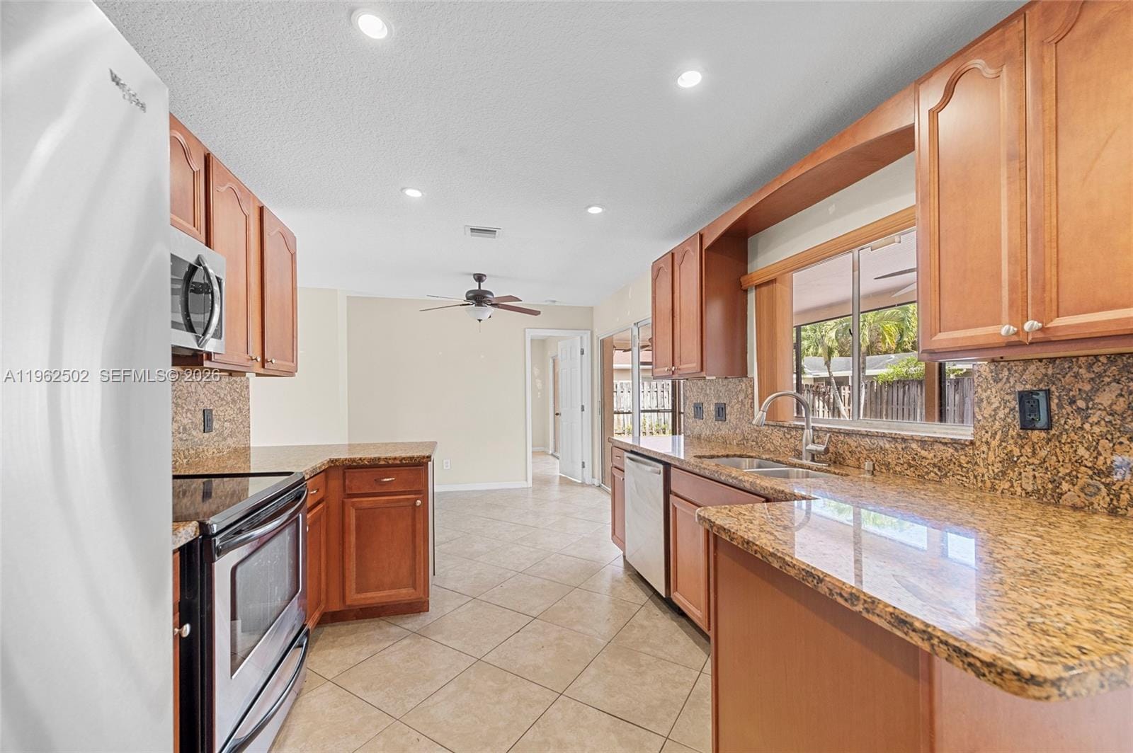 2605 NW 98th Lane, Coral Springs, FL 33065 photo 6
