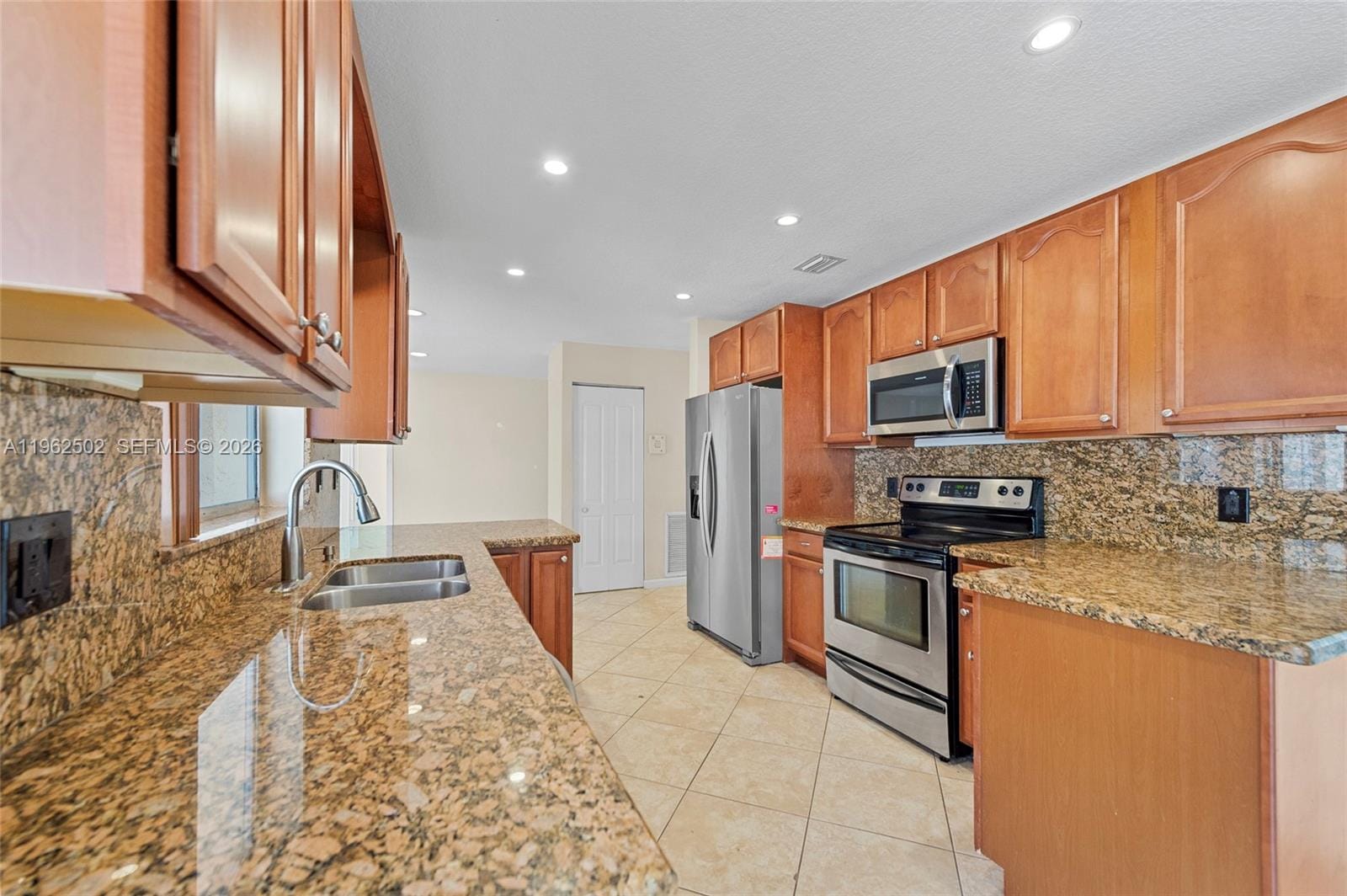 2605 NW 98th Lane, Coral Springs, FL 33065 photo 7