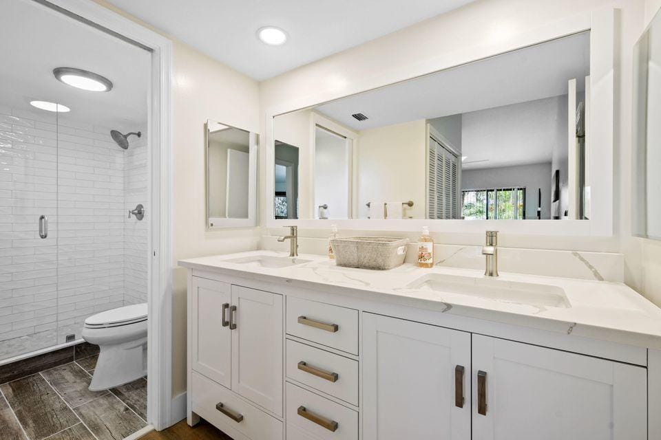 11863 Wimbledon Circle 508 — photo 11
