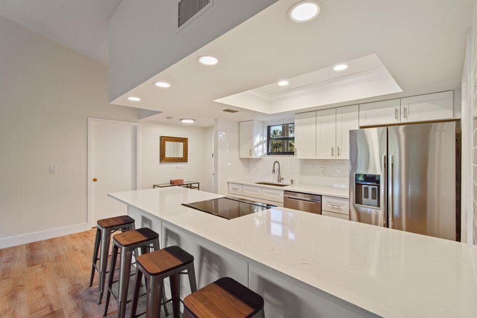 11863 Wimbledon Circle 508 — photo 4
