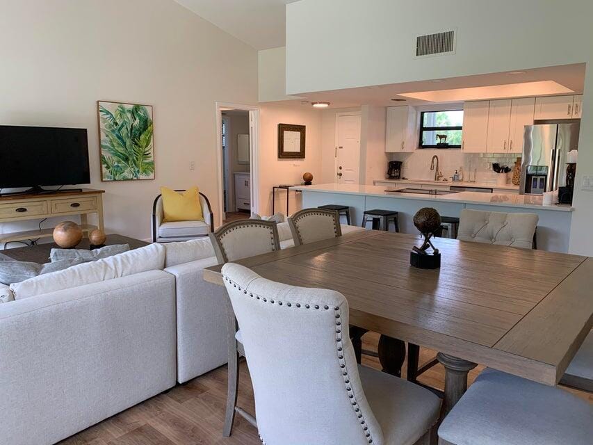 11863 Wimbledon Circle 508 — photo 9