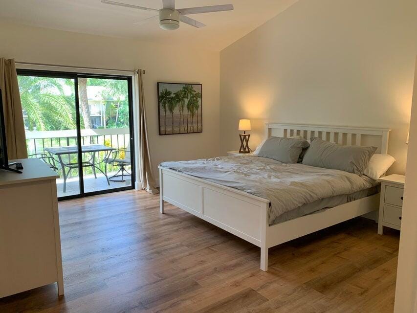 11863 Wimbledon Circle 508 — photo 10