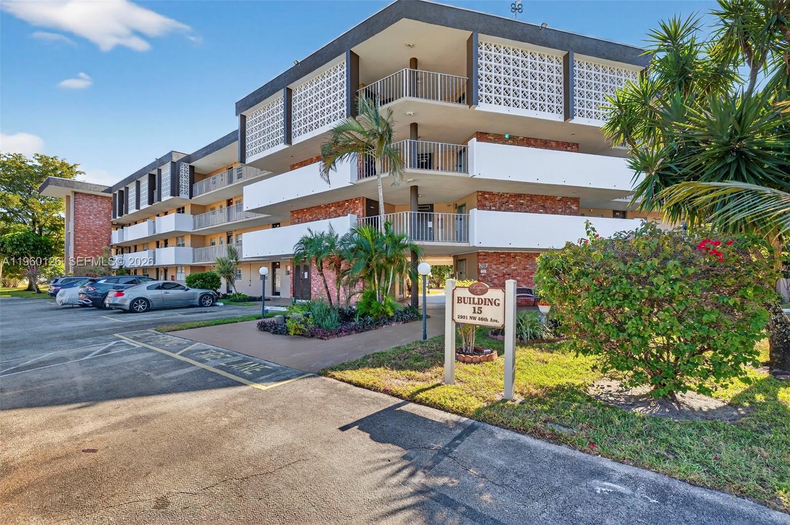 2901 NW 46th Avenue 306, Lauderdale Lakes, FL 33313, Lauderdale Lakes