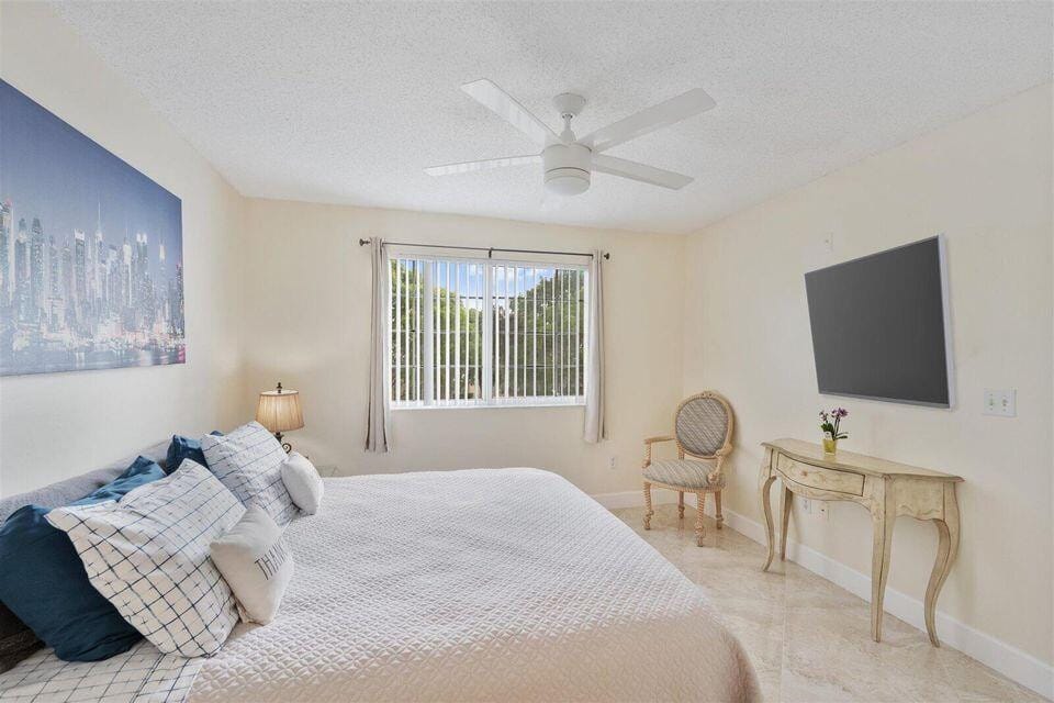 1100 Crestwood Court 1110, Royal Palm Beach, FL 33411 photo 15