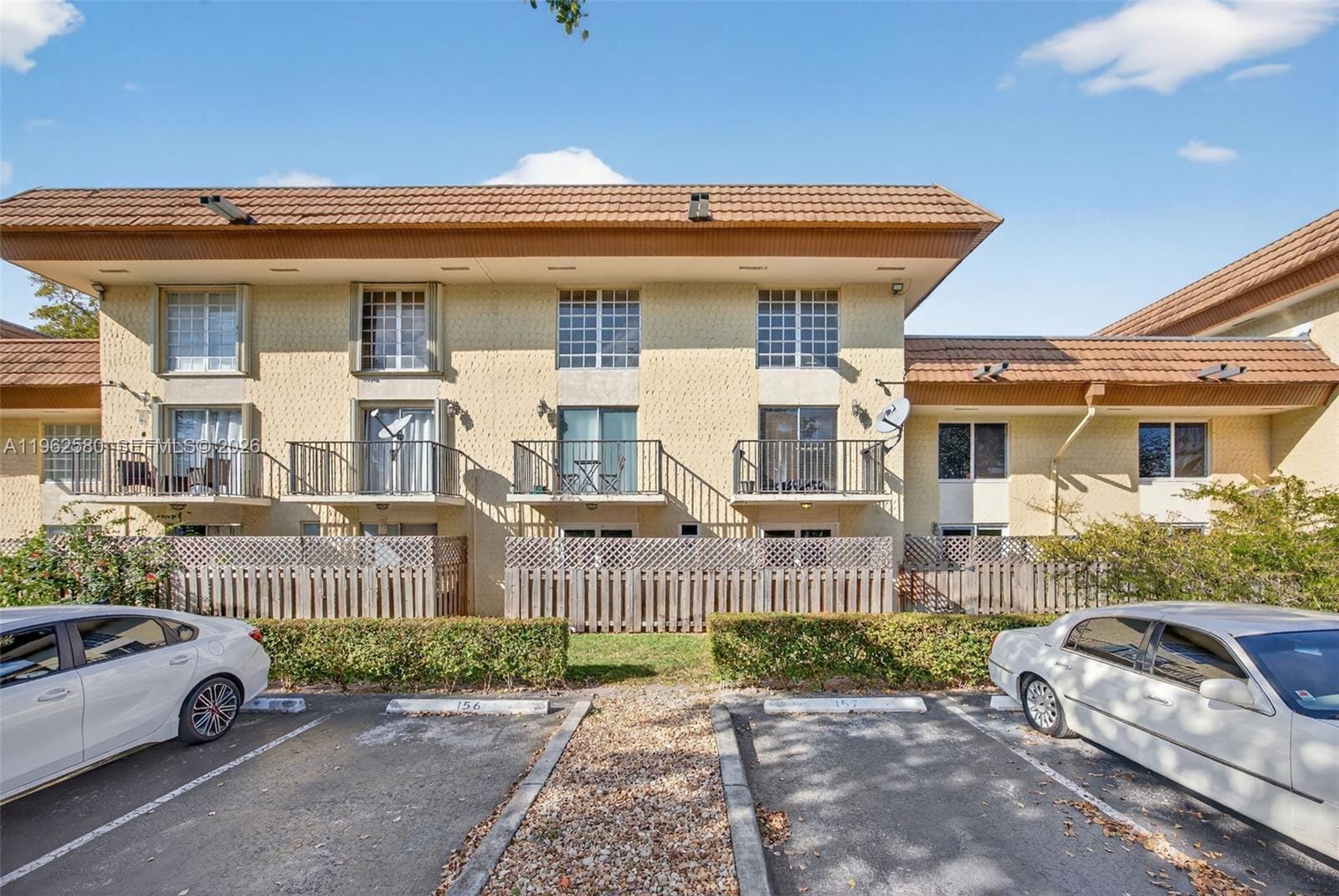 8550 SW 109th Avenue 5-110, Miami, FL 33173 photo 3