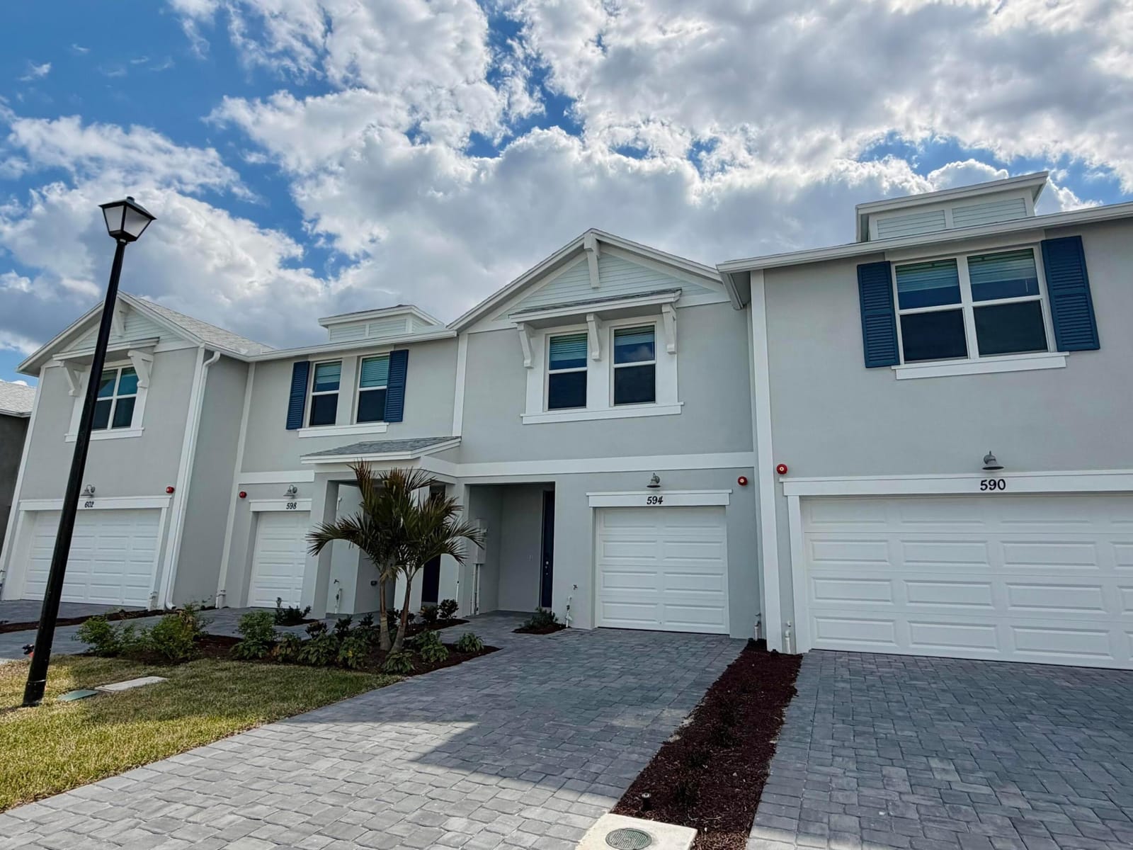 594 Salisbury Circle, Fort Pierce, FL 34982 photo 9