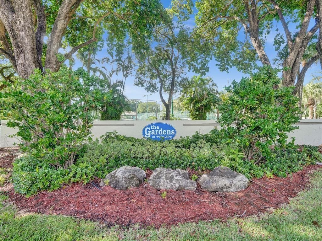 715 Gardens Drive 203 — photo 2