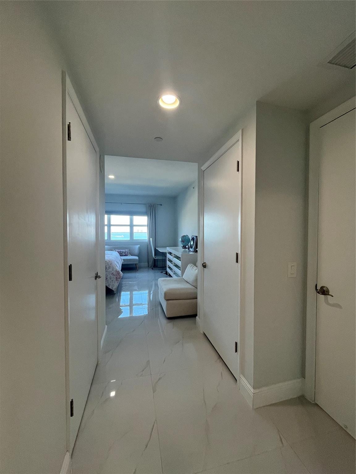 2650 Lake Shore Drive 803 — photo 11