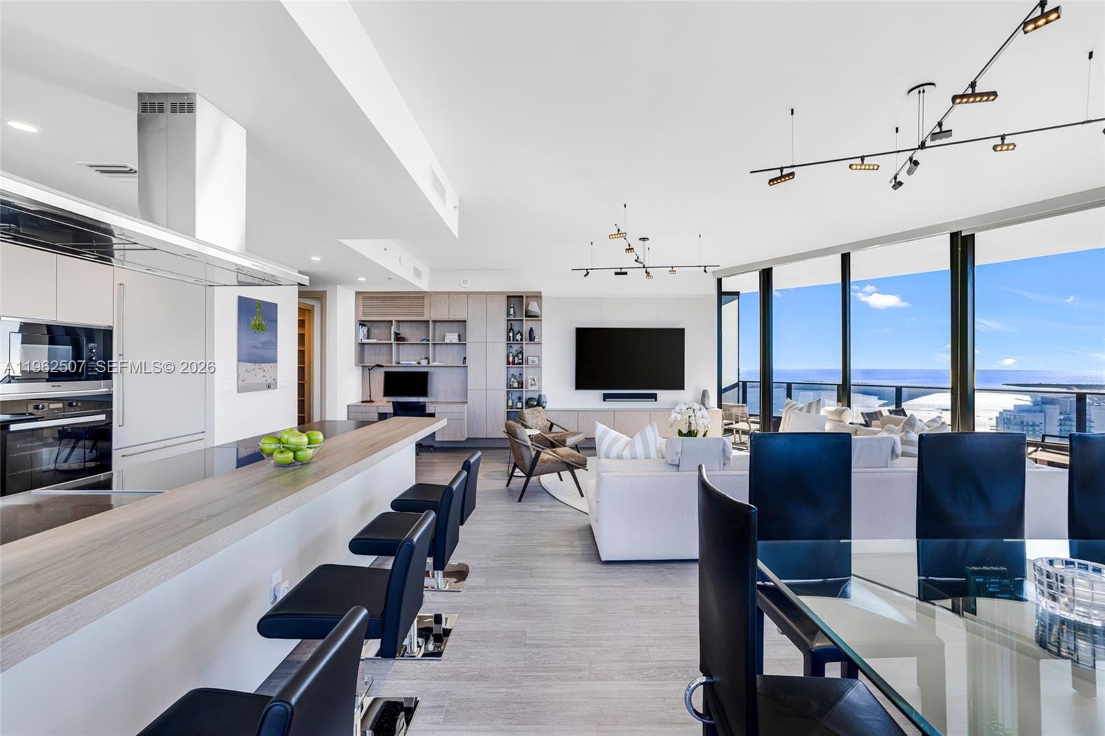 1000 Brickell Plaza PH6002, Miami, FL 33131 photo 11