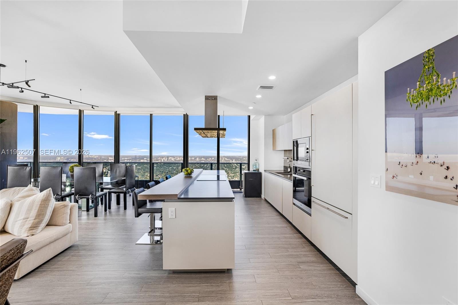 1000 Brickell Plaza PH6002, Miami, FL 33131 photo 8