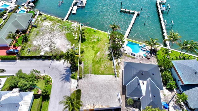 265 E 23rd Street, Riviera Beach, FL 33404