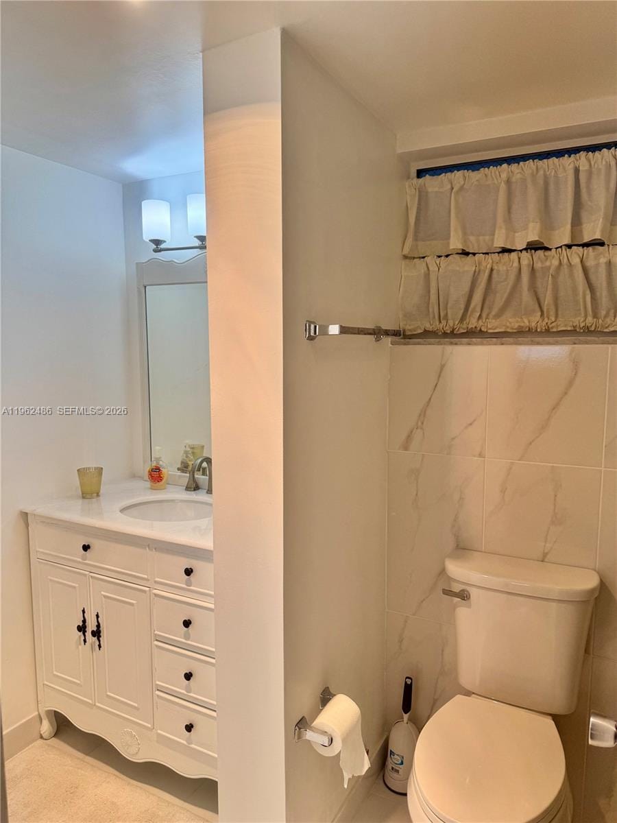 3750 NE 169 Street Apt.G.405, North Miami Beach, FL 33160 photo 16