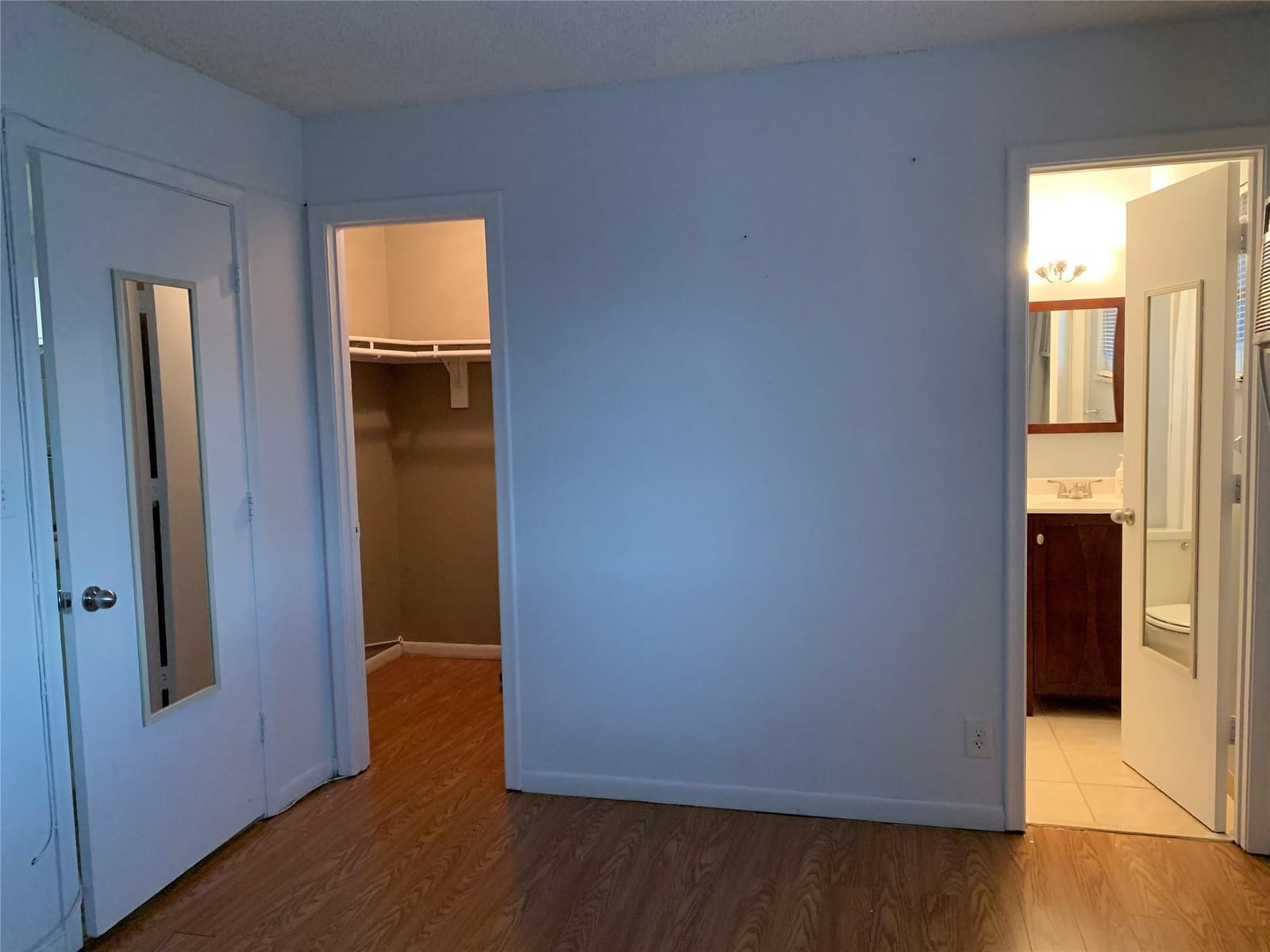 5168 NE 6th Avenue 429 — photo 12