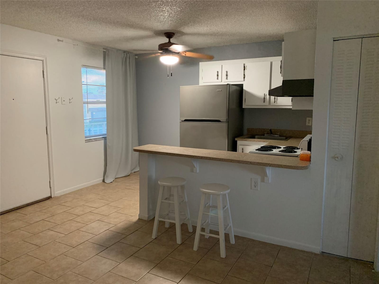 5168 NE 6th Avenue 429 — photo 7