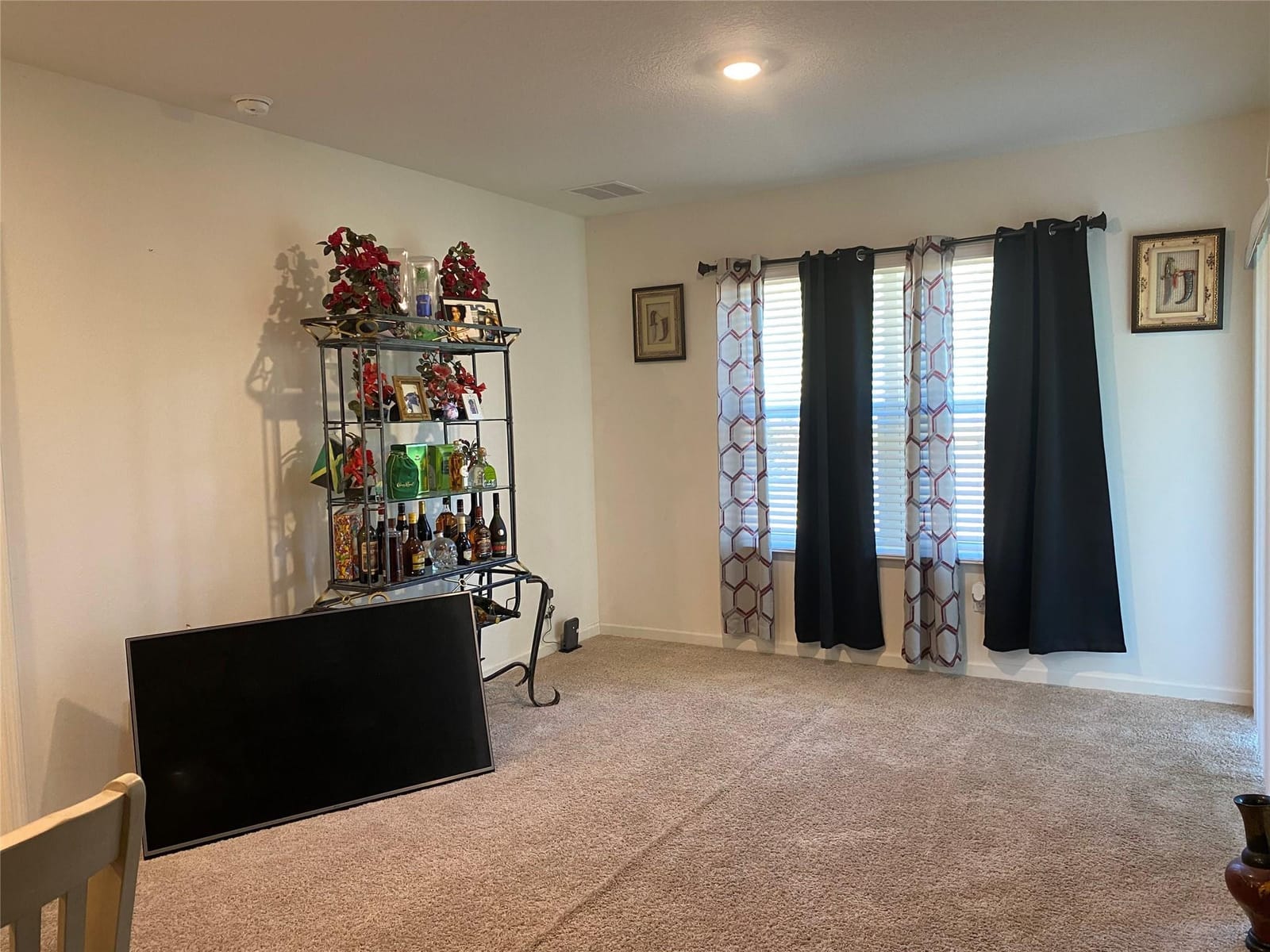 5604 Amusement Avenue — photo 7