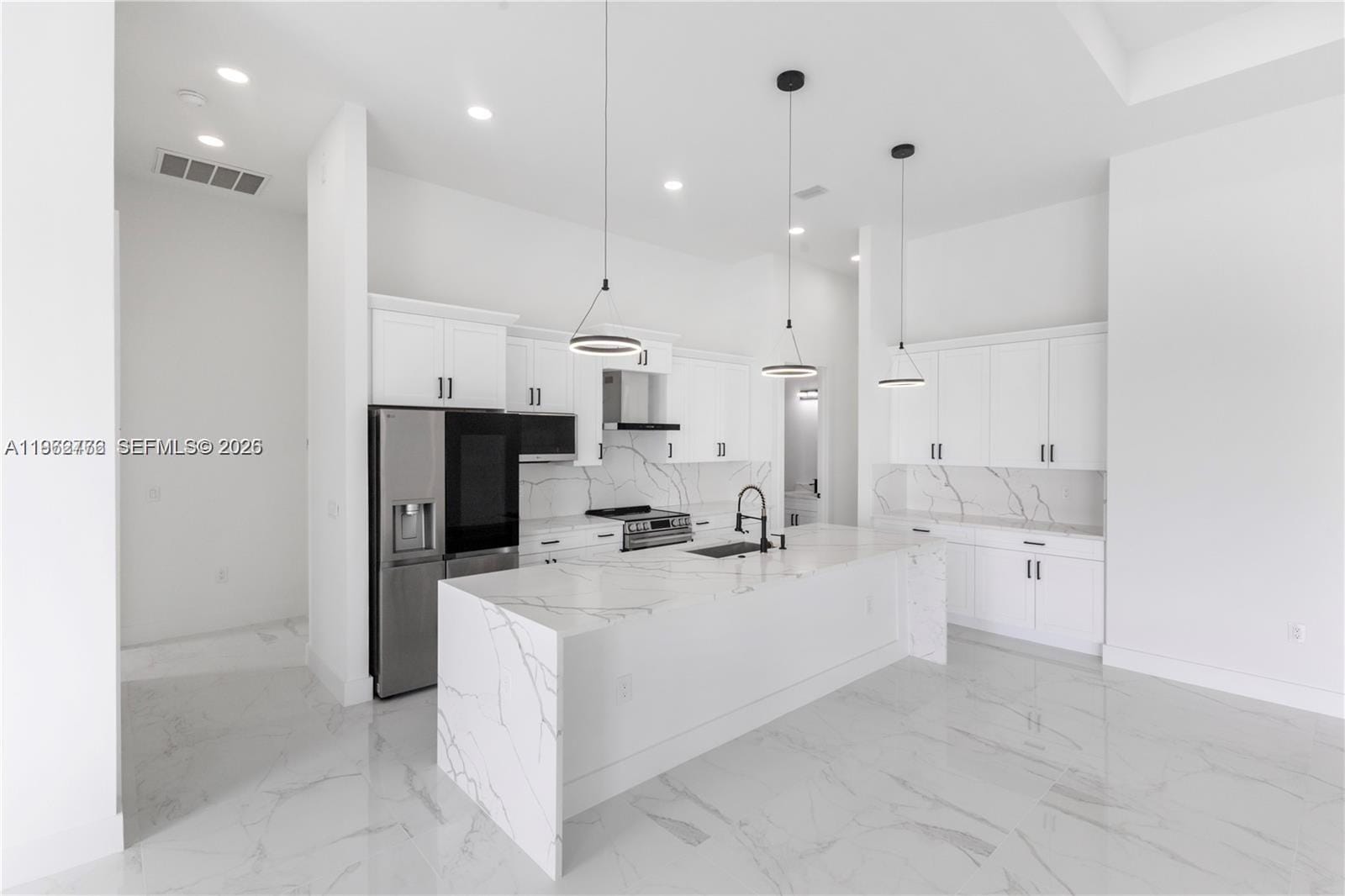 4330 NW 34th Street — photo 8