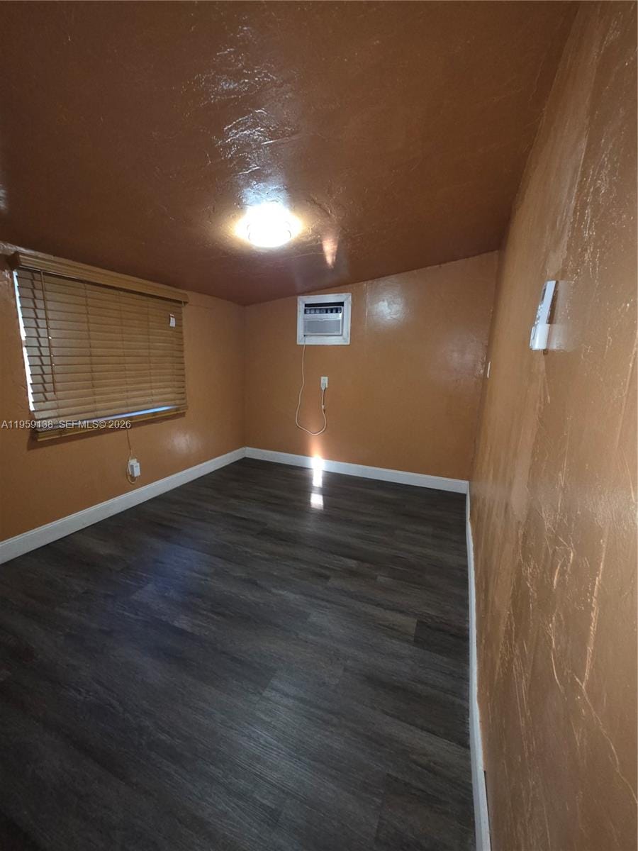 2401 NW 56th Street, Miami, FL 33142 photo 9